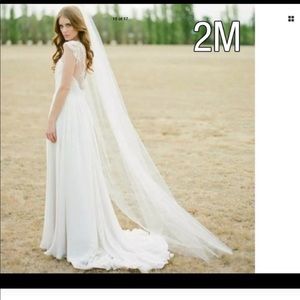 Wedding veil white-ivory